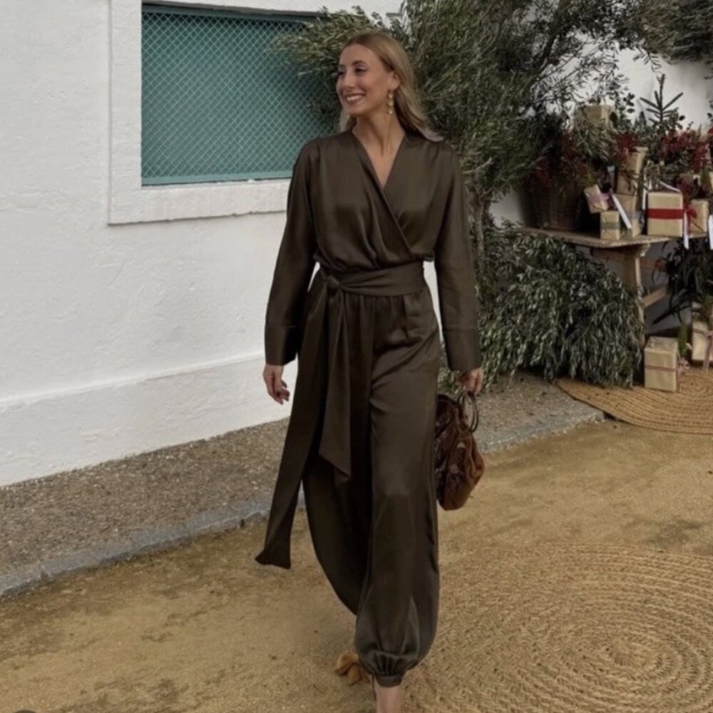 ZARA WOMAN COLLECTION SATIN JUMPSUIT WITH PUFFED HEMS $129 - Picture 8 of 9